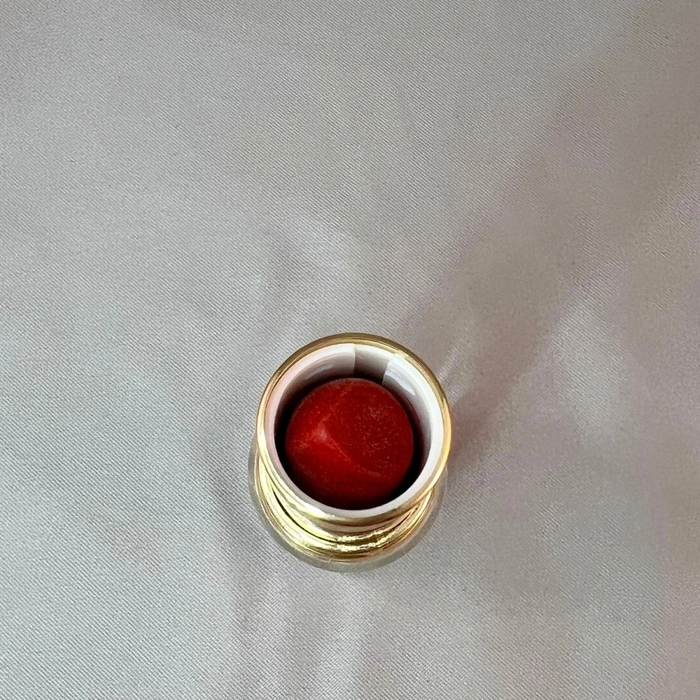 Avon Anew Youth-Awakening Lipstick Regal Red A400 SPF 15 3.0g New No Box